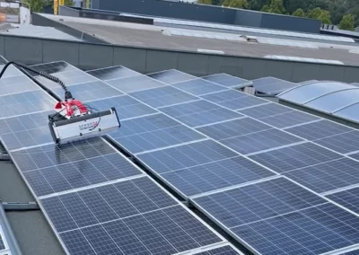 Project - Robot platte dakenl - Middendorp Montage - Solar Cleaning Experts - 2